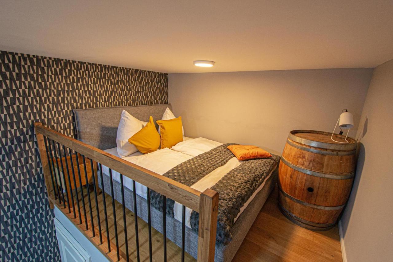 Main Train Station Apartment Close To The The Main Square! Praag Buitenkant foto